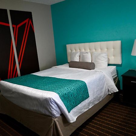 Howard Johnson By Wyndham Near Schlitterbahn New Braunfels Εξωτερικό φωτογραφία